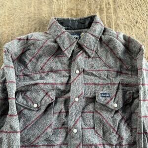 VINTAGE 80S WRANGLER PEARL SNAP PLAID BUTTON UP SHIRT WESTERN FITS MENS MEDIUM